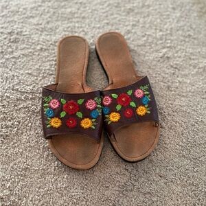 Embroidered Floral Brown Sandals